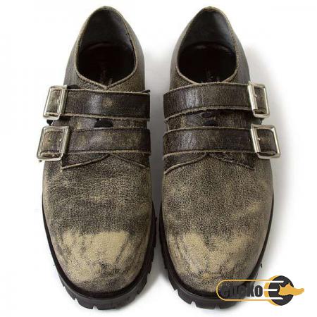 Different Ways to Fix Peeling Leather Shoes?