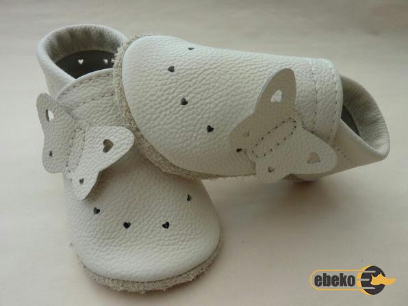 Most popular varieties of baby shoes