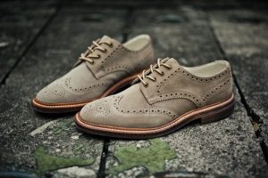 Suede leather shoes