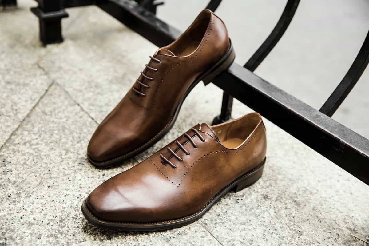  Long Leather Shoes in Pakistan; Brown Black Blue Colors Splitting Cracking Resistant 