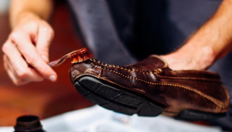  how to soften leather shoes to avoid blisters 