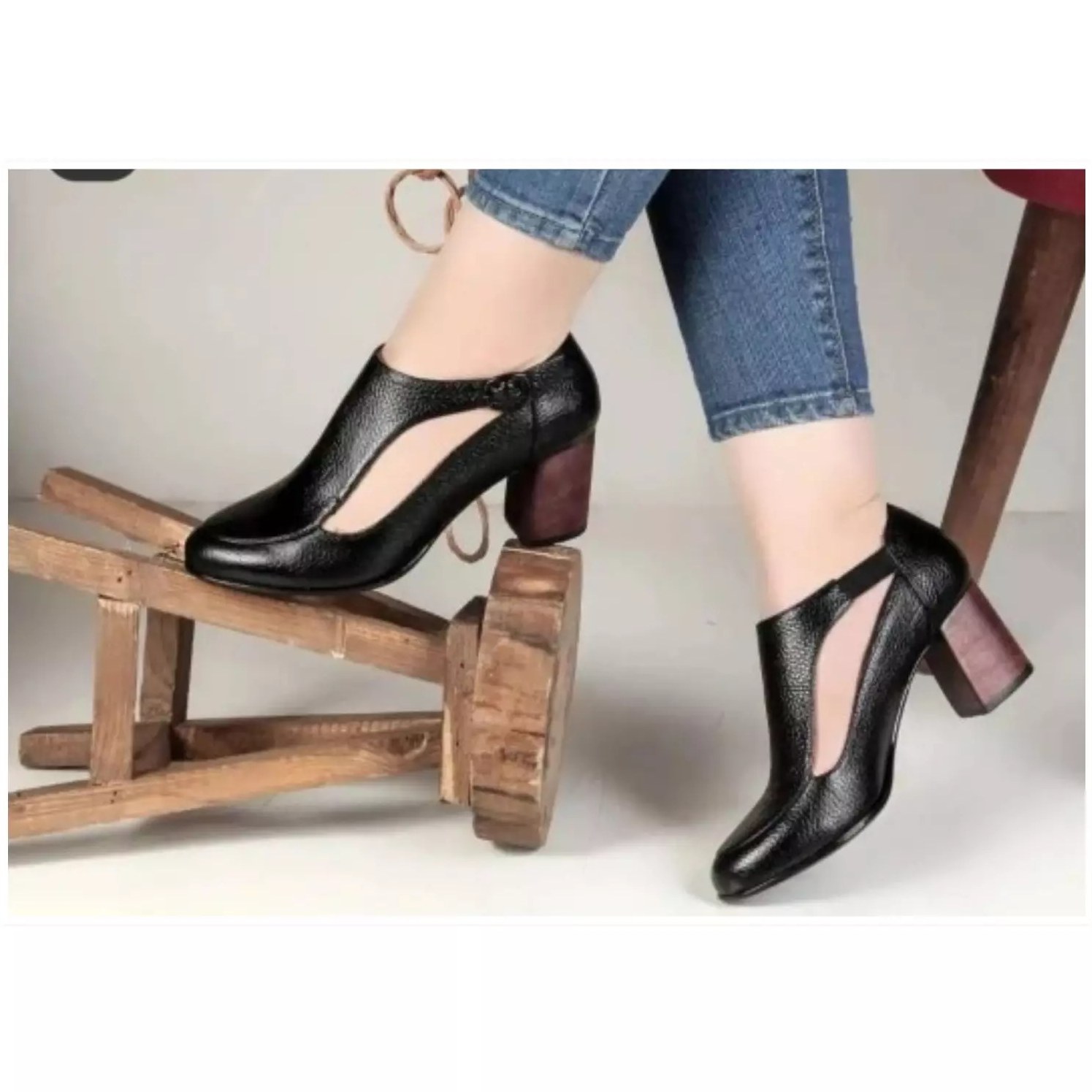 Purchase leather oxford shoes heels at an exceptional price