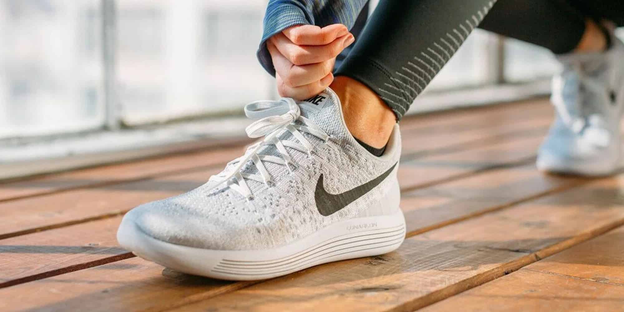  Best sport shoes for men and women | great price 