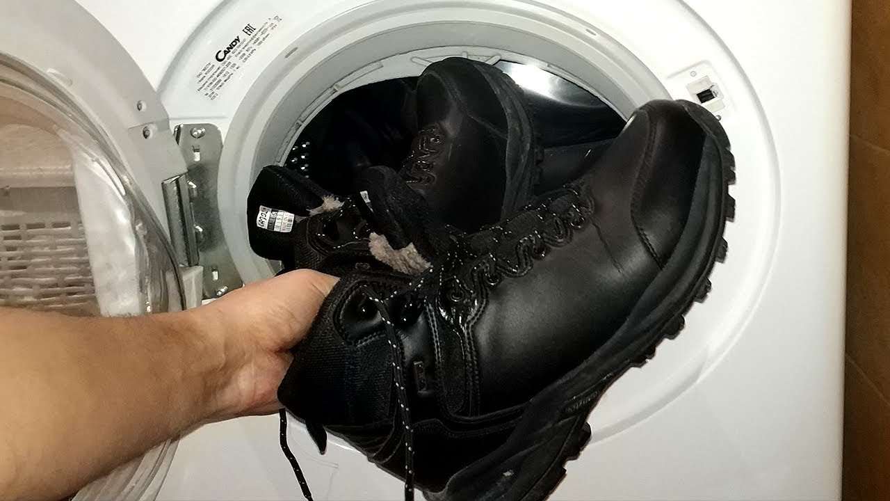  Washing Leather Shoes in the Washer 